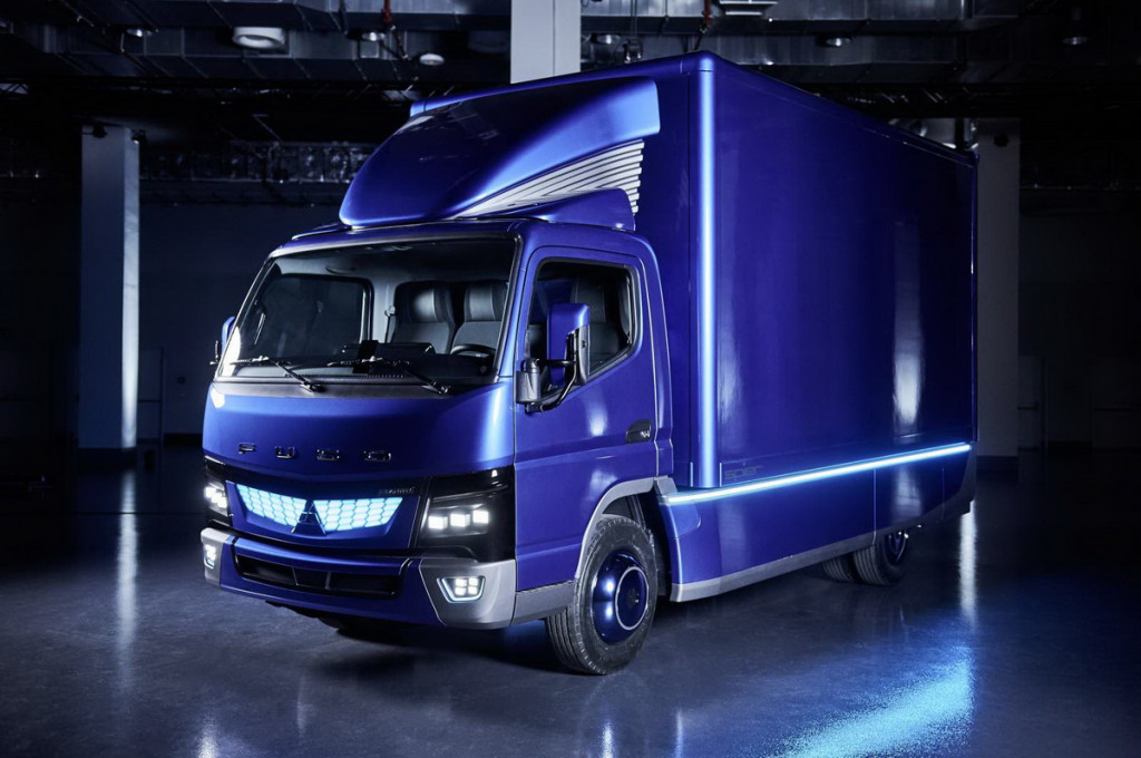 xe tải điện FUSO eCanter